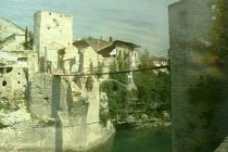 “Neka bude svjetlosti” – film Dine Mustafića o opsadi Mostara