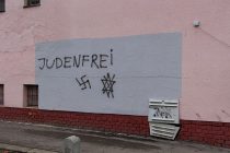 Vojvođanske NVO: Vlast da otkrije ko stoji iza fašističkih grafita u Novom Sadu