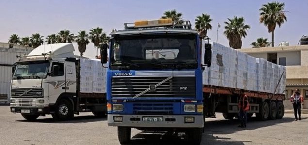 Prvi konvoji humanitarne pomoći stigli u Gazu, Palestinci se vraćaju na zgarišta
