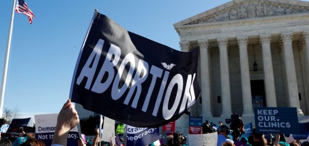 Vrhovni sud preispituje pravo na pobačaj