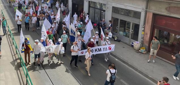 Protest Saveza samostalnih sindikata BiH u Sarajevu