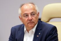 Juratović: Izetbegović, Čović i Dodik sarađuju, podijelili su institucije, a u političkim odlukama se kao koče