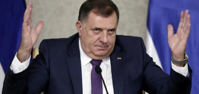 Zastupnici u EP traže sankcije za Dodika