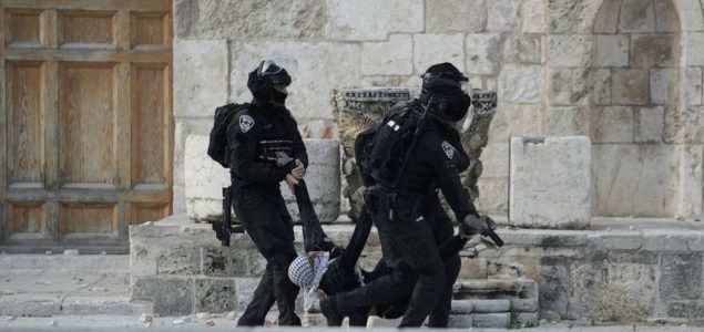 Novi neredi u džamiji Al-Aqsa, povrijeđeno 27 Palestinaca