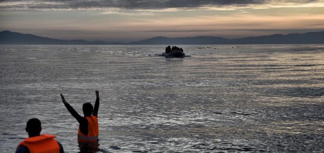 Spašeno više od stotinu izbeglica i migranata iz Egejskog mora