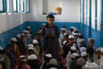 Talibani pretvaraju sekularne škole u vjerske