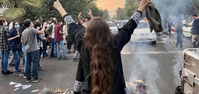 U Iranu se nastavljaju protesti zbog smrti Mahse Amini