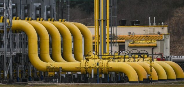 Scholz: Odricanje od ruskog gasa ne bi bio ‘odgovoran’ potez