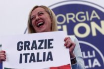 Čelnica desničara Giorgia Meloni na putu da postane prva premijerka Italije