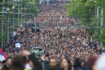 Sa demonstracija u Srbiji poručeno: Protestujemo protiv onih koji su ubijali i Sarajevo
